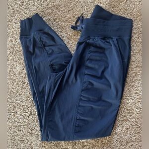 Lululemon Dance Studio Jogger Mid-Rise Size 6 True Navy